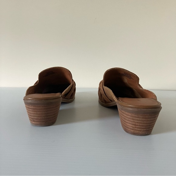 Lucky Brand Melaida Brown Leather Braided Strap slip-on mules size 7 - Picture 4 of 7